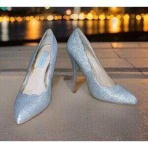 ​Blue by Betsey Johnson SB-ALTAR Silver Glitter Scalloped Pumps Heels Size 8